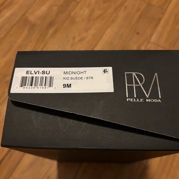 Pelle Moda - Elvi Suede Sandal - Picture 3 of 4